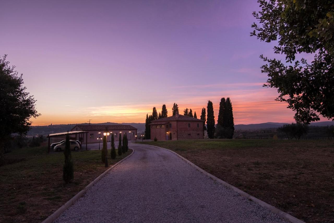 Podere Abbazia B&B ซินาลุงกา ภายนอก รูปภาพ