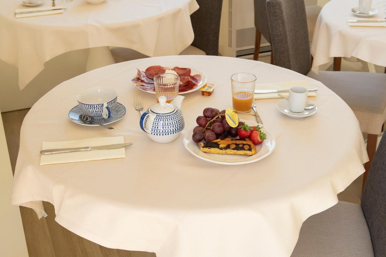 Podere Abbazia B&B ซินาลุงกา ภายนอก รูปภาพ