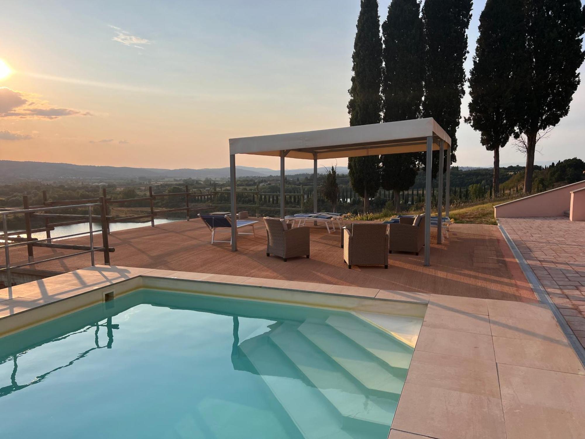 Podere Abbazia B&B ซินาลุงกา ภายนอก รูปภาพ